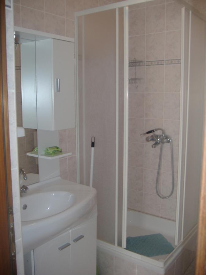 Apartments Matko & Sven Привлака Екстериор снимка